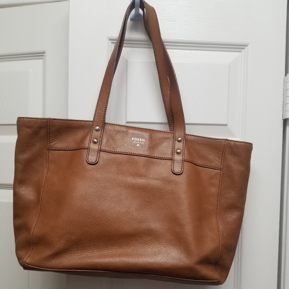 Fossil leather bag